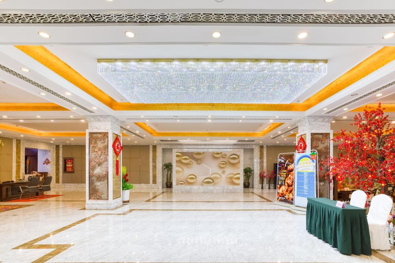 Changchun Warren Hotel Exterior foto